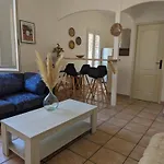 דירה Proche Centre Avec Belle Terrasse פרפיניין